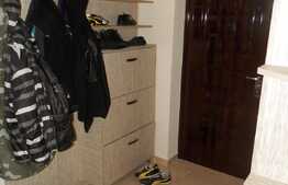 Apartament 3 camere, 64 mp, boxa la subsol! Zona Vivo!