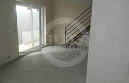 Apartament pe doua niveluri, 4 camere, 108 mp, semifinisat! Zona Vivo!