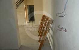 Apartament pe doua niveluri, 4 camere, 108 mp, semifinisat! Zona Vivo!