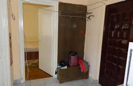 2 camere, 54 mp, decomandat, zona strazii Petuniei