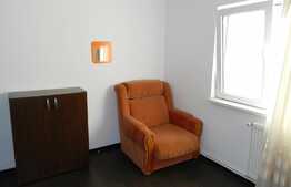 Apartament cu 3 camere, 68 mp, decomandat, zona strazii Gorunului