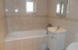 Apartament cu 3 camere, 68 mp, decomandat, zona strazii Gorunului