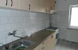 Apartament cu 3 camere, 68 mp, decomandat, zona strazii Gorunului