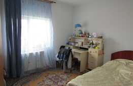 3 camere, 80,24 mp, decomandat, garaj, parcare, boxa, zona Pta Engels