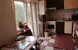 3 camere, 80,24 mp, decomandat, garaj, parcare, boxa, zona Pta Engels