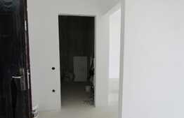 Apartament de vanzare, 2 camere, 35 mp, etaj intermediar, zona strazii Eroilor