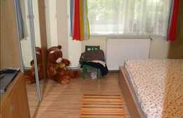 Apartament cu 3 camere, 78 mp utili, decomandat, loc parcare, boxa, zona Billa!