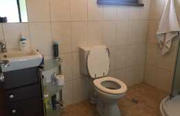 Casa insiruita de 130 mp, teren 197 mp, front stradal 15 ml, zona linistita!