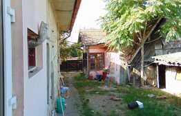 Casa demolabila 120 mp, teren 694, zona Hasdeu