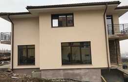 Duplex de vanzare 180 mp, teren 470 mp, front 30 ml, zona linistita!