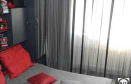 2 camere, decomandat in zona Piata Mihai Viteazul.