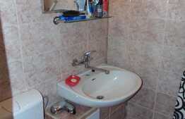 Apartament 3 camere, 85 mp, decomandat, zona strazii Plopilor