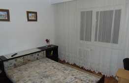 Apartament 3 camere, 85 mp, decomandat, zona strazii Plopilor