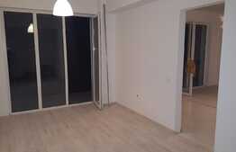Vanzare 3 camere, 60 mp! LIFT!  Zona Vivo!