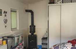 Casa de vanzare de 100 mp, teren 403  mp, 11 ml front, zona linistita!