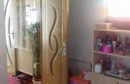 Casa de vanzare de 100 mp, teren 403  mp, 11 ml front, zona linistita!