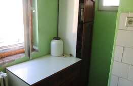 Apartament 2 camere, 47 mp, decomandat, boxa, zona Profi