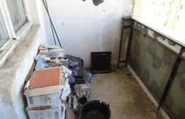 Apartament 2 camere, 47 mp, decomandat, boxa, zona Profi