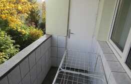 Apartament 4 camere, 81 mp, decomandat, etaj intermediar, boxa, zona Casa Radio