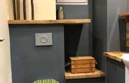 De inchiriat 3 camere in casa, 100 mp, terasa de 60 mp, 2 parcari, zona Grand Hotel Italia