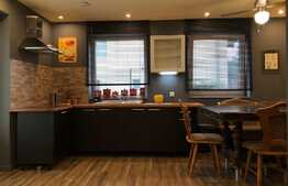 De inchiriat 3 camere in casa, 100 mp, terasa de 60 mp, 2 parcari, zona Grand Hotel Italia