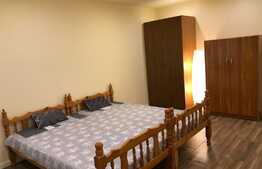 De inchiriat 3 camere in casa, 100 mp, terasa de 60 mp, 2 parcari, zona Grand Hotel Italia