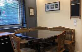 De inchiriat 3 camere in casa, 100 mp, terasa de 60 mp, 2 parcari, zona Grand Hotel Italia