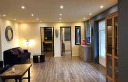 De inchiriat 3 camere in casa, 100 mp, terasa de 60 mp, 2 parcari, zona Grand Hotel Italia