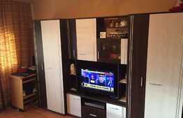 De vanzare garsoniera cu boxa la subsol, 25 mp, zona Parcul Rozelor