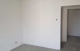 De vanzare apartament cu 2 camere, 55 mp! Zona strazii Porii!