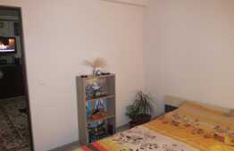 3 camere, 51 mp, LA CHEIE! Zona strazii Sub Cetate! Parcare cu CF!