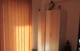 3 camere, 51 mp, LA CHEIE! Zona strazii Sub Cetate! Parcare cu CF!