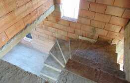 Casa individuala 121 mp, teren de 408 mp, front 16 ml, zona linistita!