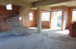 Casa individuala 121 mp, teren de 408 mp, front 16 ml, zona linistita!