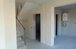 Duplex de vanzare cu 4 camere, 119 mp, teren 300 mp, zona linistita!