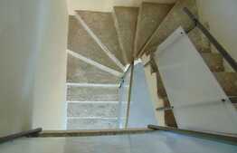 Duplex de vanzare cu 4 camere, 119 mp, teren 300 mp, zona linistita!