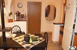 Apartament 2 camere, 52 mp, decomandat, zona strazii Nicolae Titulescu