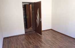 Garsoniera 22 mp, etaj intermediar, zona Expo Transilvania