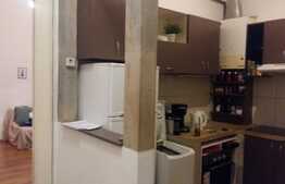 Apartament cu 2 camere, 72, 80 mp, zona Urania