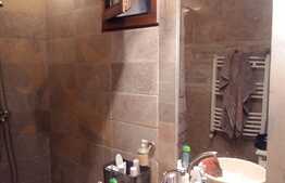 Apartament cu 2 camere, 72, 80 mp, zona Urania