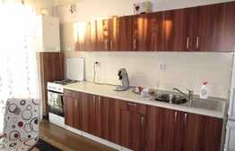 3 camere, 53 mp, loc de parcare! Zona strazii Porii!