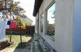 Casa de vanzare, 140 mp, teren de 366 mp, front 23 ml, zona linistita