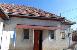 Casa de vanzare, 140 mp, teren de 366 mp, front 23 ml, zona linistita