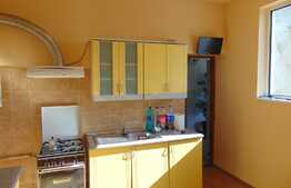 Casa de vanzare, 140 mp, teren de 366 mp, front 23 ml, zona linistita