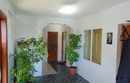 Casa de vanzare, 140 mp, teren de 366 mp, front 23 ml, zona linistita