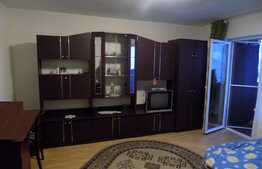 Garsoniera de 35 mp, balcon de 6.8 mp, loc de parcare! Zona strazii Eroilor!