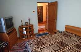 4 camere, 80,57 mp, etaj intermediar, boxa subsol, zona strazii Campului