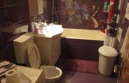 Apartament 4 camere, 82 mp, decomandat, boxa la subsol, zona strazii Campului