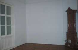 Apartament 2 camere, 80 mp, boxa subsol, zona Bulevardului Eroilor