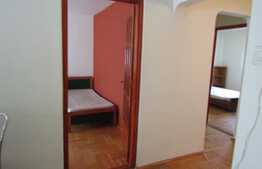 Apartament 4 camere, 81 mp, decomandat, etaj intermediar, zona UMF